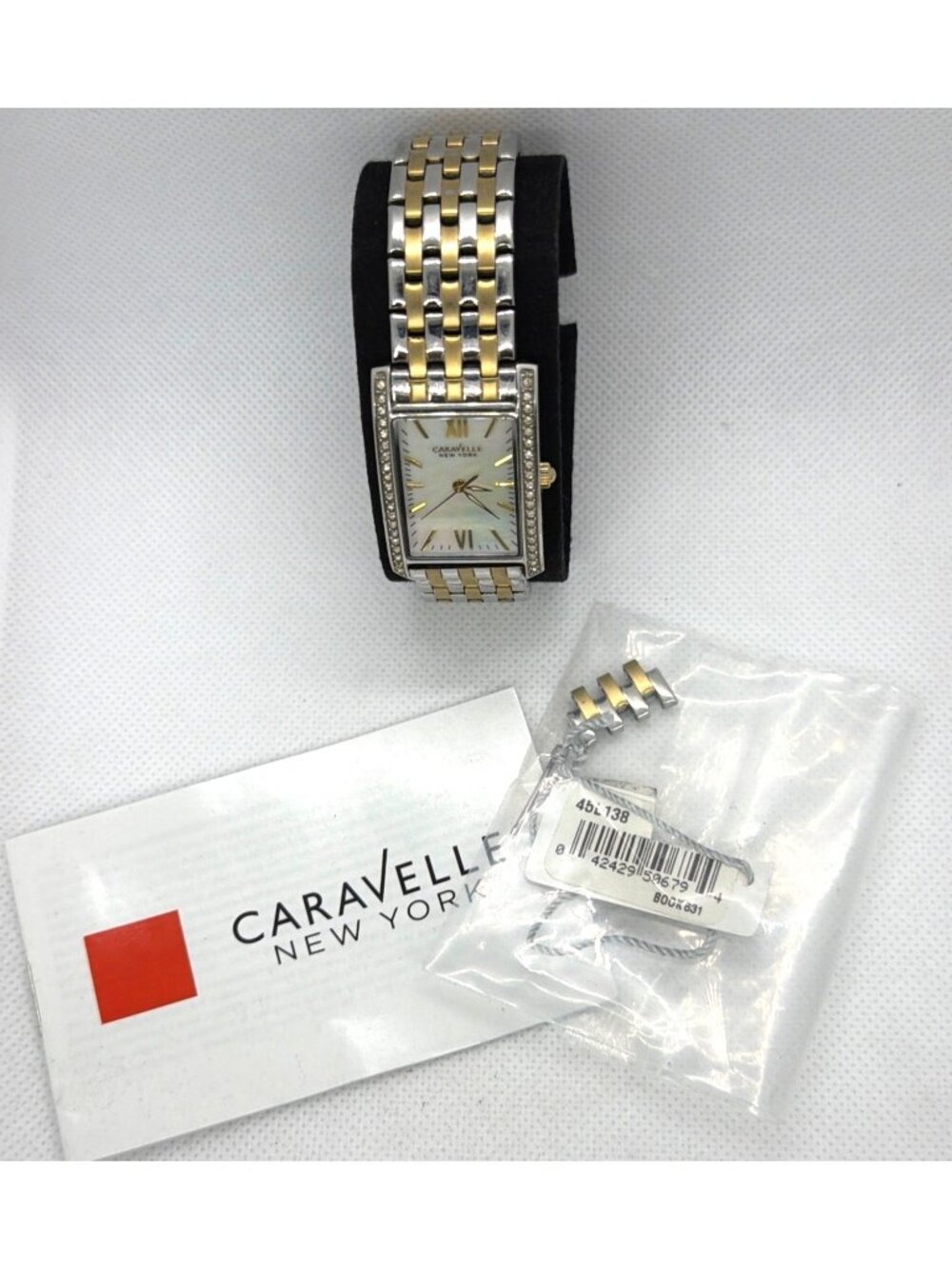 Caravelle New York Ladies Watch Box Tags Extra Links Parts Repair Non-Working - Picture 4 of 16